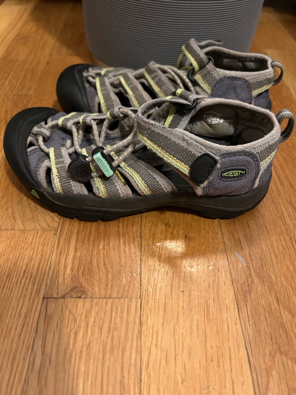 Keen Gray with Lime Accent Newport sandals size 12